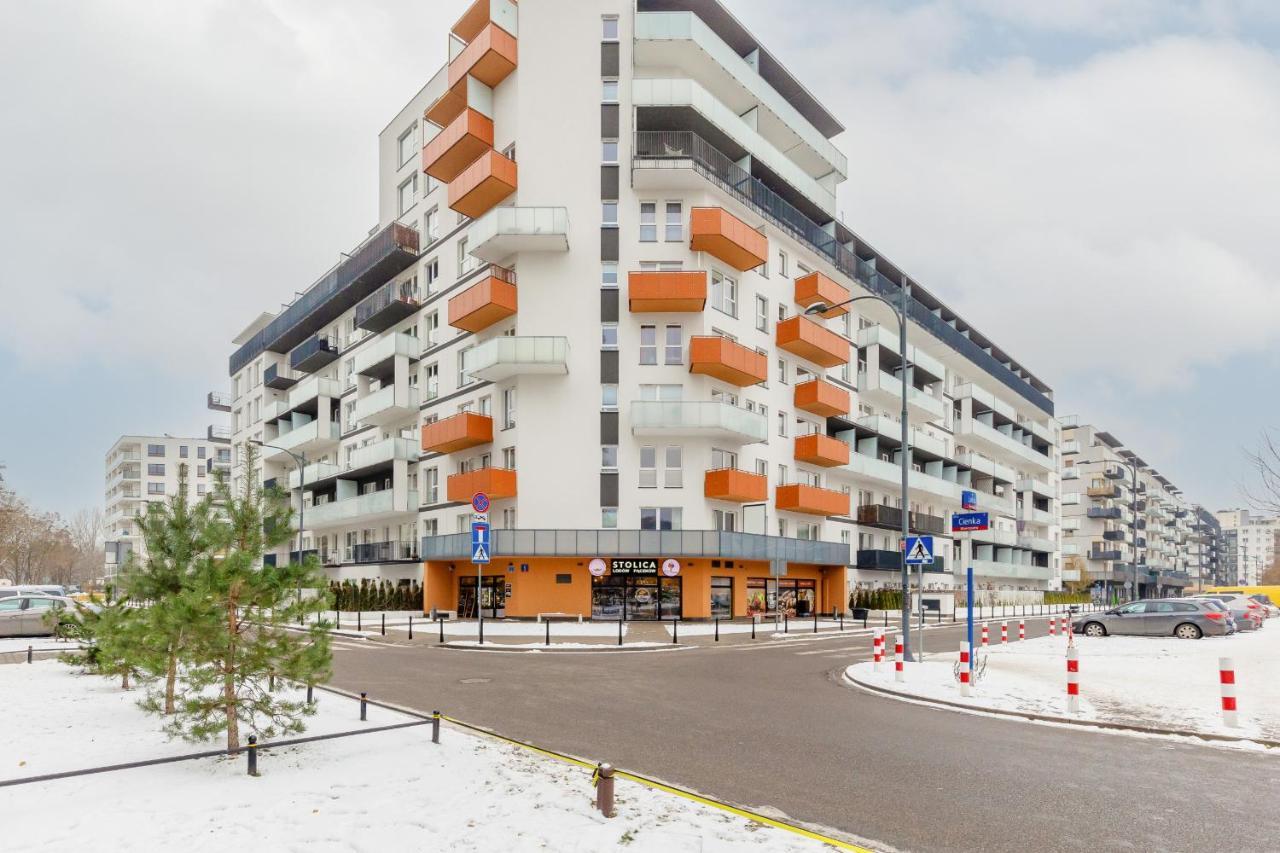Loft Apartment With Parking In Warsaw By Noclegi Renters Экстерьер фото